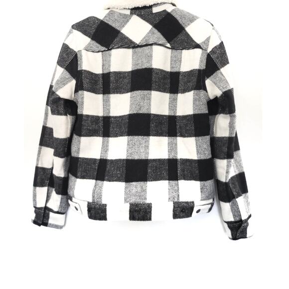 NWT Levi's Black and White Plaid Sherpa Trucker Jacket - Small - Picture 6 of 12